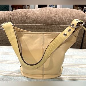 Coach F13353 Leather Bleeker Bag